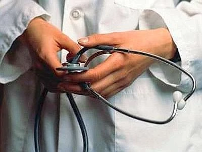 Crisi, Enpam rateizza contributi medici