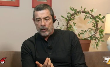 Alessandro Gassmann, "ora tocca a noi difenderla": l'ultimo delirio rosso a DiMartedì