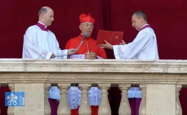 Papa Leone XIV, il momento dell'annuncio: "Habemus Papam"
