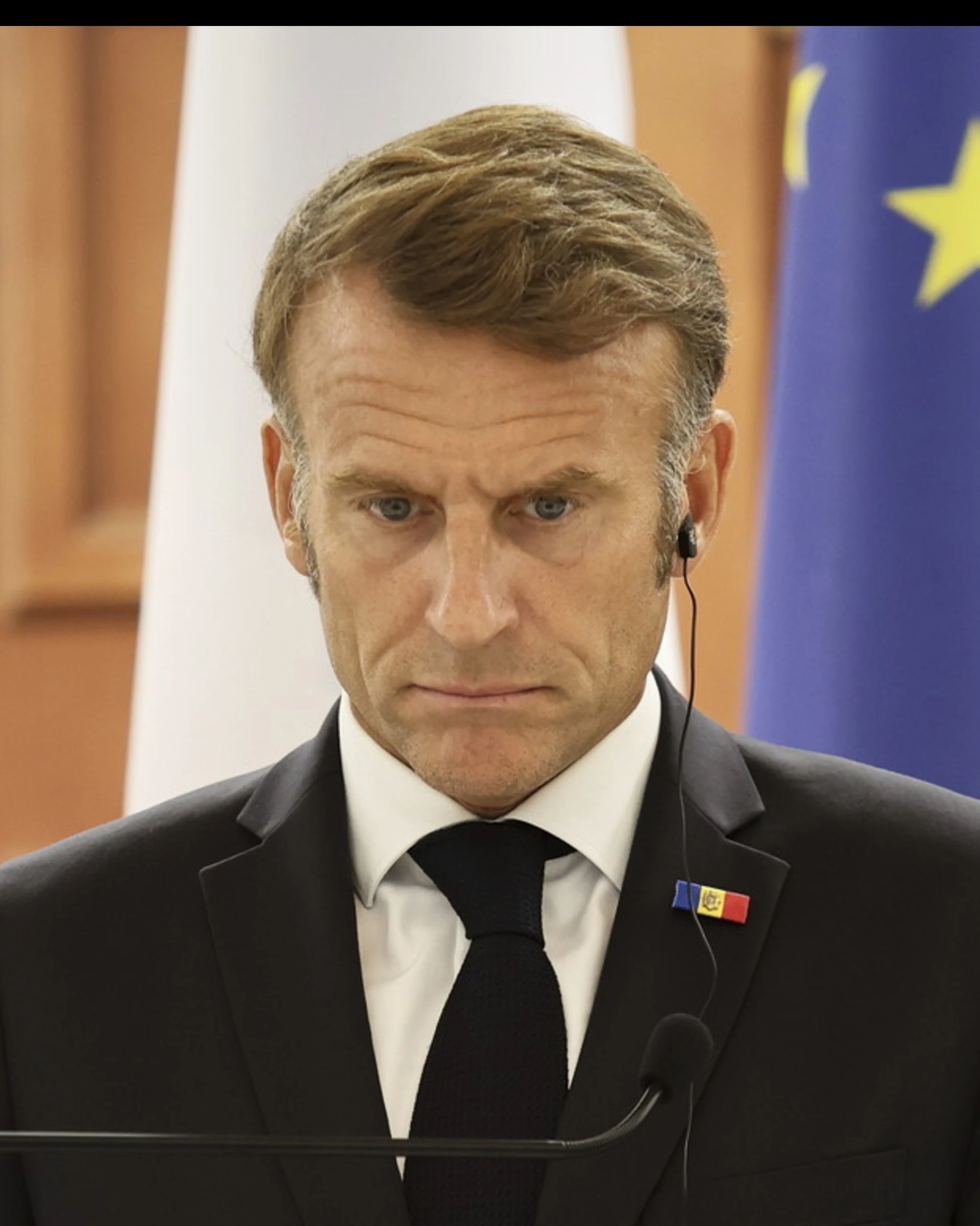 Emmanuel Macron umiliato dal sondaggio: quanti non lo vogliono