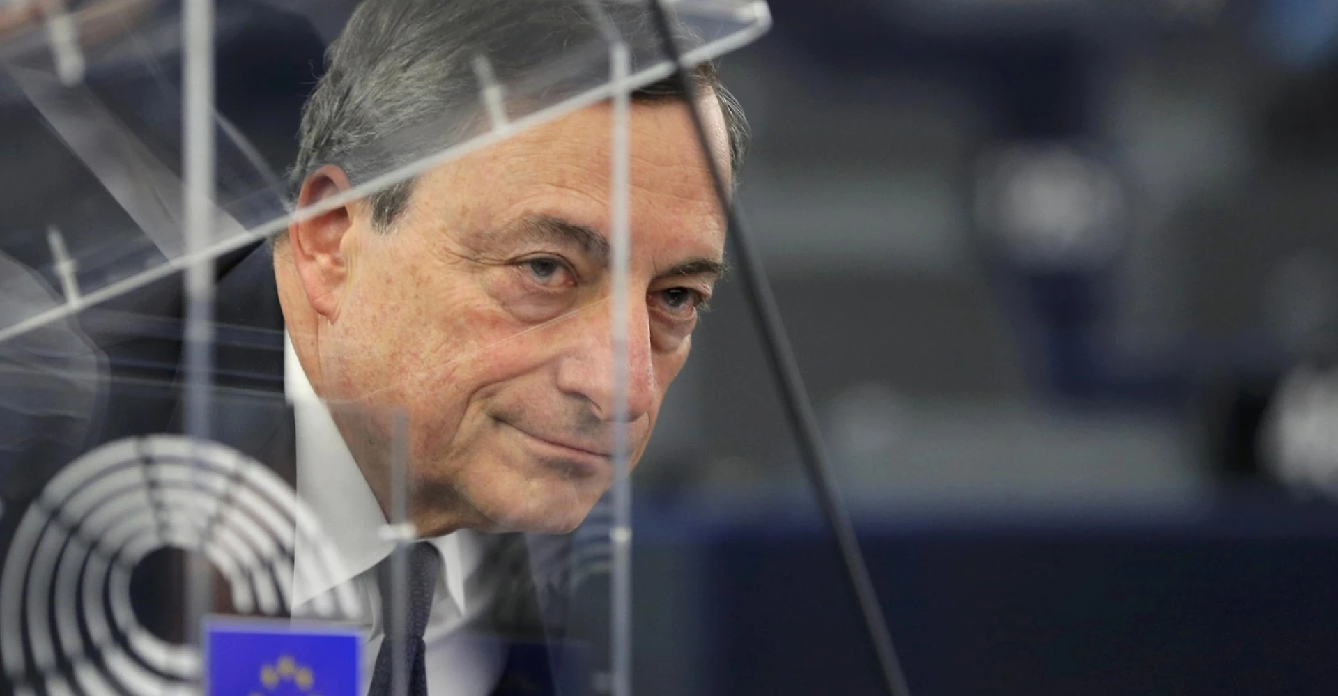 Carta straccia? Le parole di Draghi: banche e conti, è panico in Italia