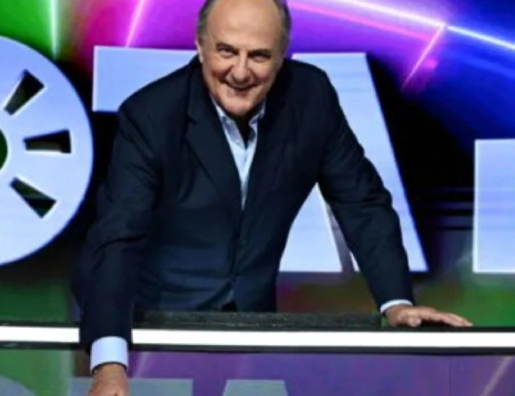 Affari Tuoi contro La ruota della fortuna, girano voci pazzesche