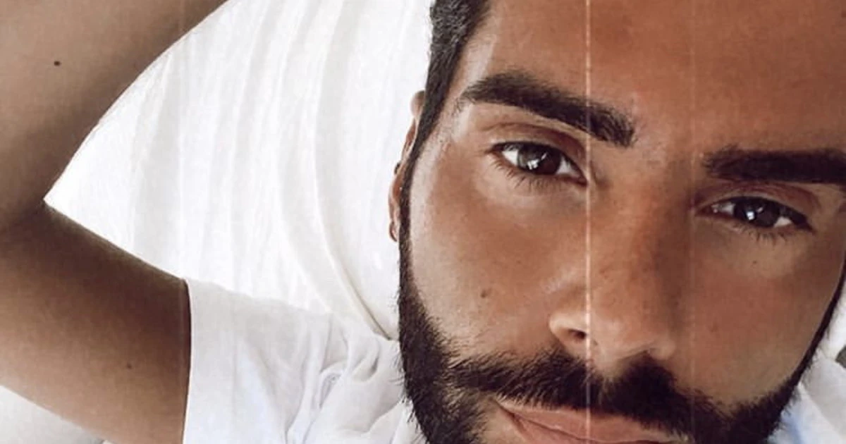 Federico Fashion Style sfida il coronavirus: "Partito con la febbre dalla Sardegna, nessun controllo"