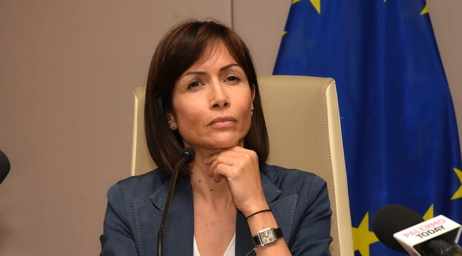 Mara Carfagna, un messaggio a Matteo Salvini: "Per essere credibile vieni nel Ppe". Granata sul nuovo asse tra Lega e Meloni