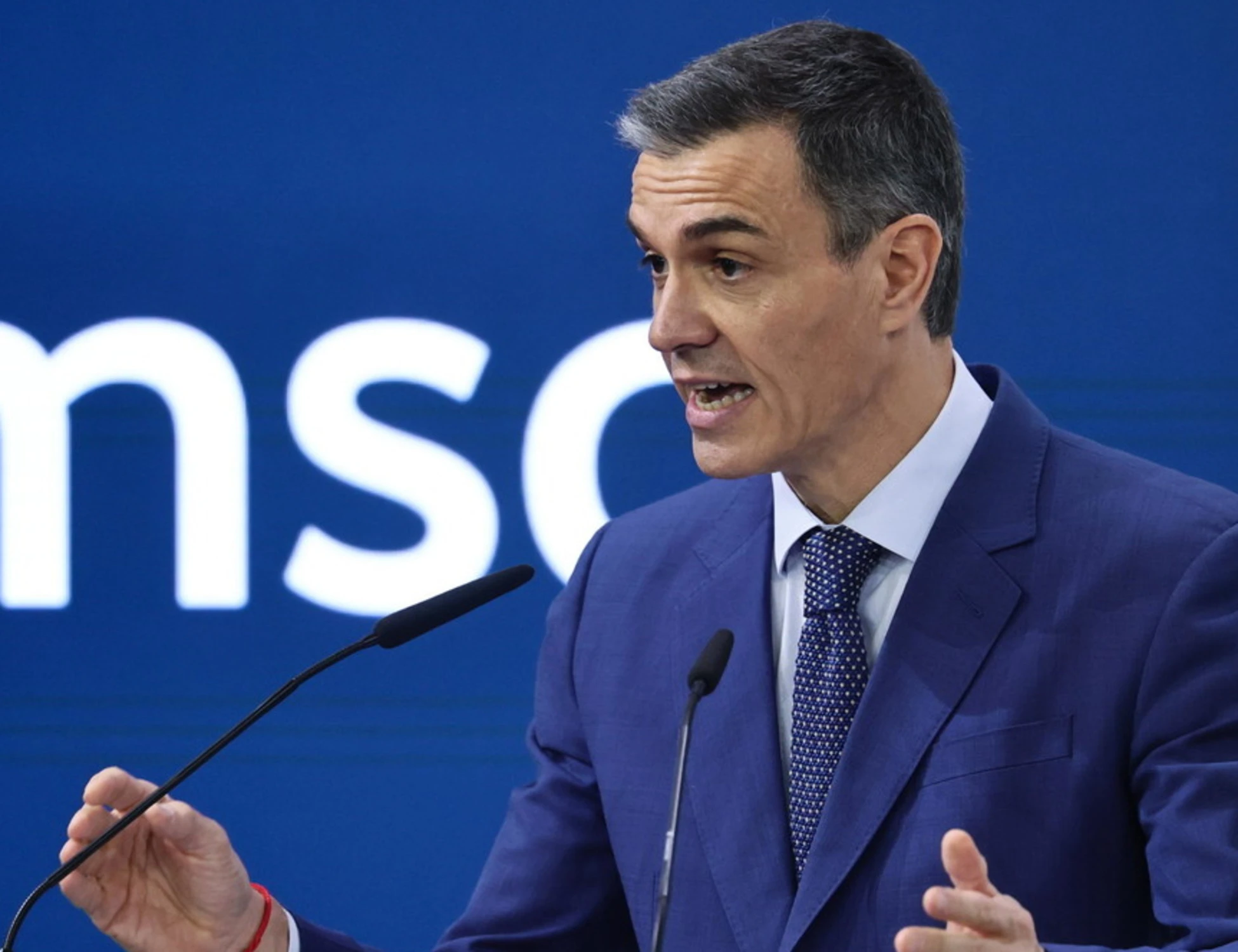 Pedro Sanchez e l'ipocrisia dei compañeros