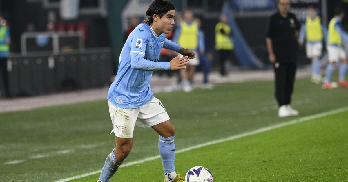 Lazio, agganciato il Milan al secondo posto: col Monza decide Romero