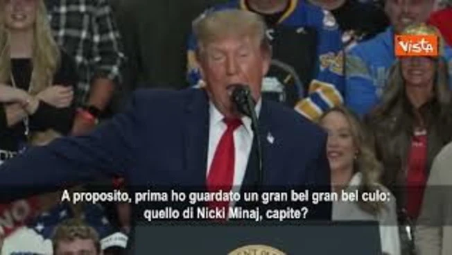 Trump parla del fondo schiena di Nicki Minaj: Difficile non notarlo, davvero bellissimo