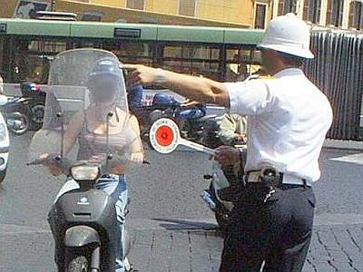 I comuni fanno cassa con le multe, anche raddoppiati obiettivi di gettito 2012