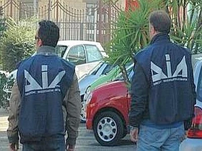 Mafia, operazione contro uomini d'onore: confiscati beni per 27 milioni di euro