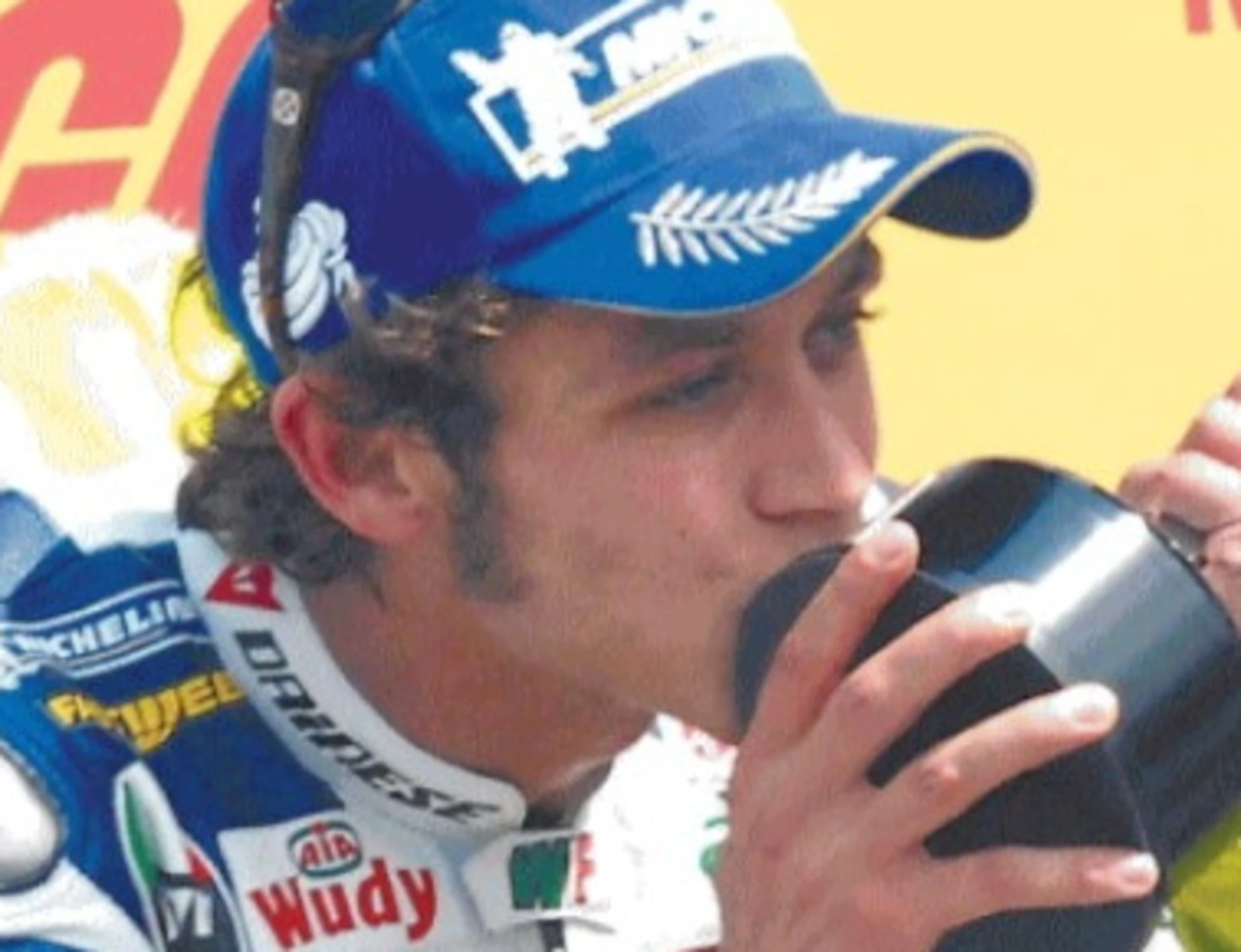 Jannik Sinner come Tomba e Valentino Rossi: ridefinisce gli standard