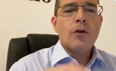 Capezzone: "Dalla farsa alla tragedia". Il prof anti-Meloni, cosa spunta sui giornaloni