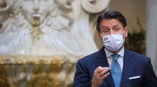Coronavirus, a Natale coprifuoco anticipato alle 21? Le indiscrezioni da Palazzo Chigi