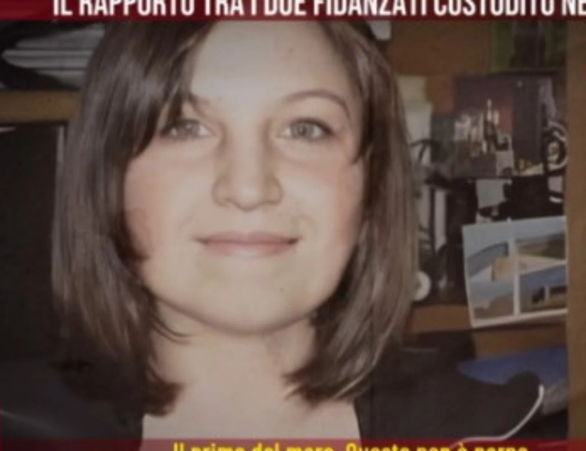 Giletti e la chat tra Chiara Poggi  e Stasi sui filmini a luci rosse: "Che vergogna, divento rossa"