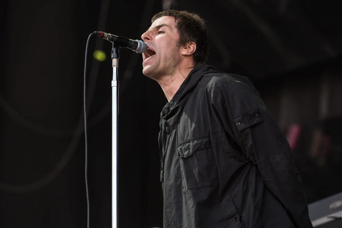 LIAM GALLAGHER "MIO FRATELLO MI IMPLORA DI RIFORMARE GLI OASIS"