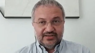 Claudio Borghi, altra stoccata a Giancarlo Giorgetti: "Non morirò democristiano. A questo punto meglio comunista"