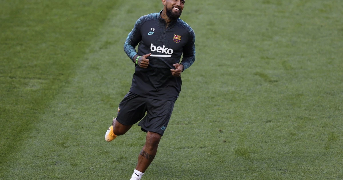 Arturo Vidal-Inter, questione di "conguaglio": Conte avrà il cileno, ma il Barcellona non vuole regalarlo