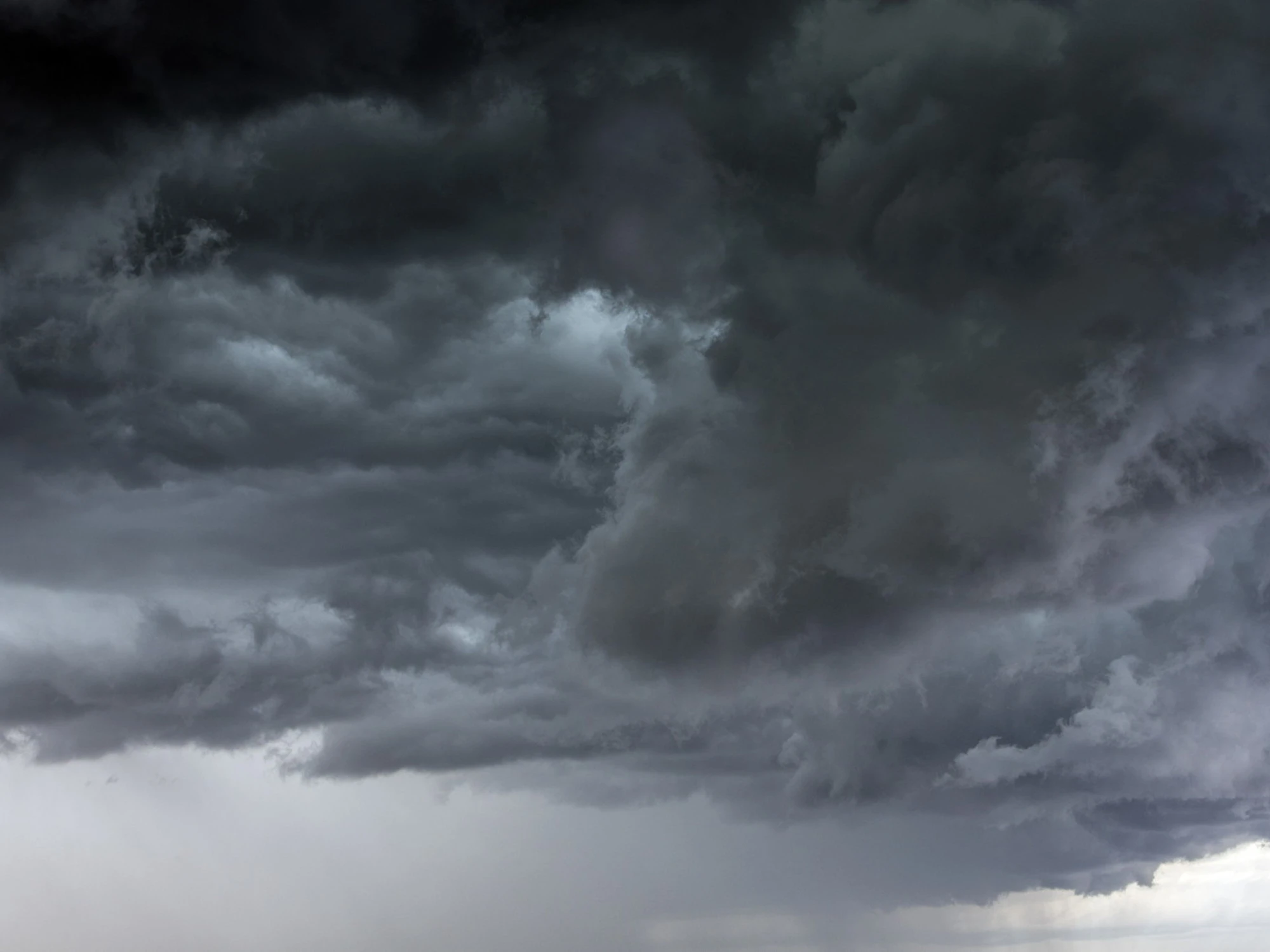 Meteo, Paolo Sottocorona: doppia perturbazione e maltempo, dove il weekend è rovinato