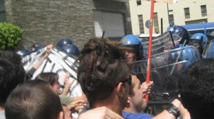 Intellettuali e botte: ecco il vizio della sinistra