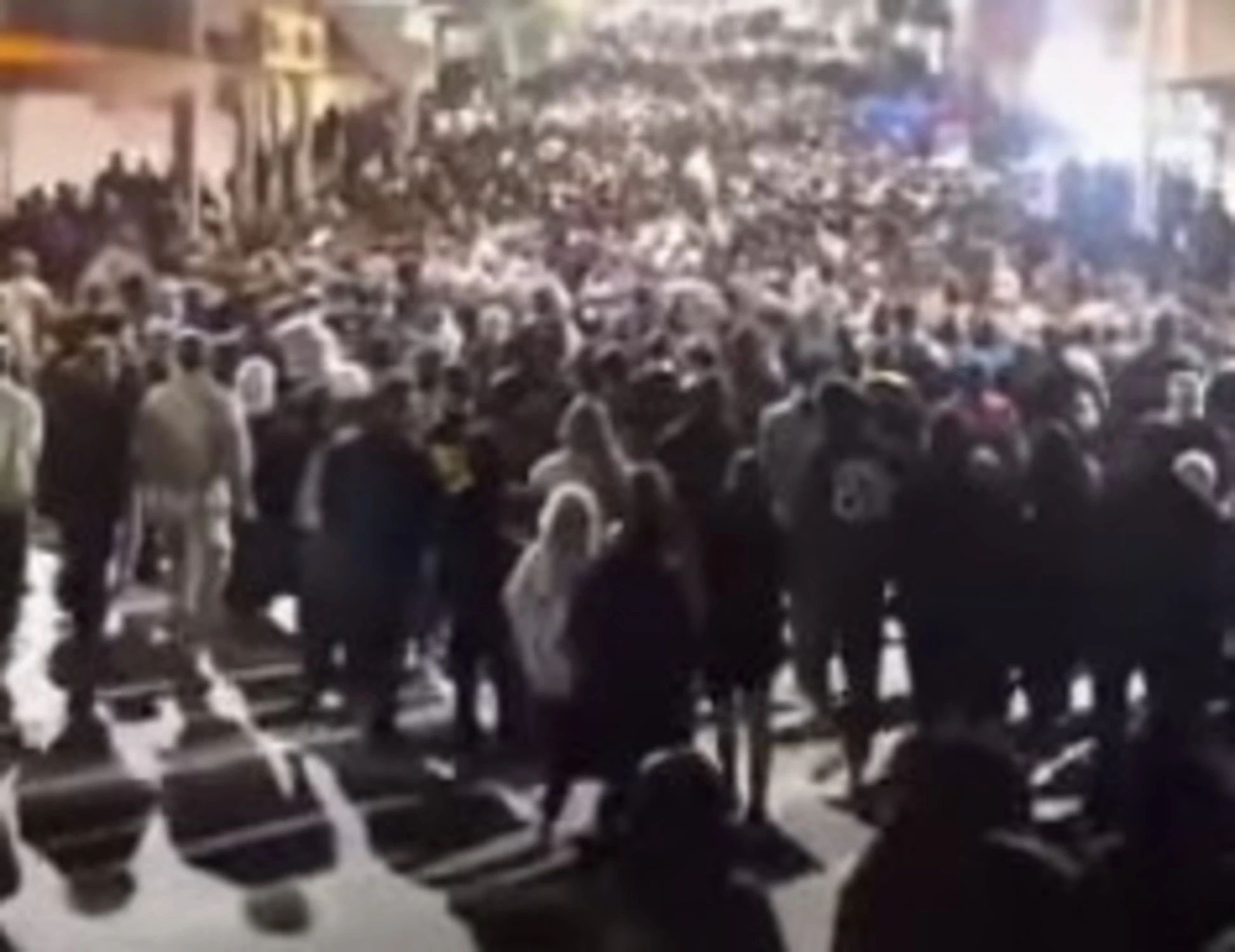 Iran, progressisti muti sulle rivolte per non rinnegare la lotta agli Usa