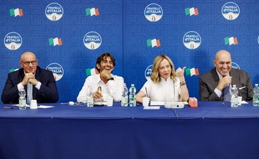 Toscana, FdI guadagna 10 punti in un mese e mezzo: il sondaggio spaventa il Pd