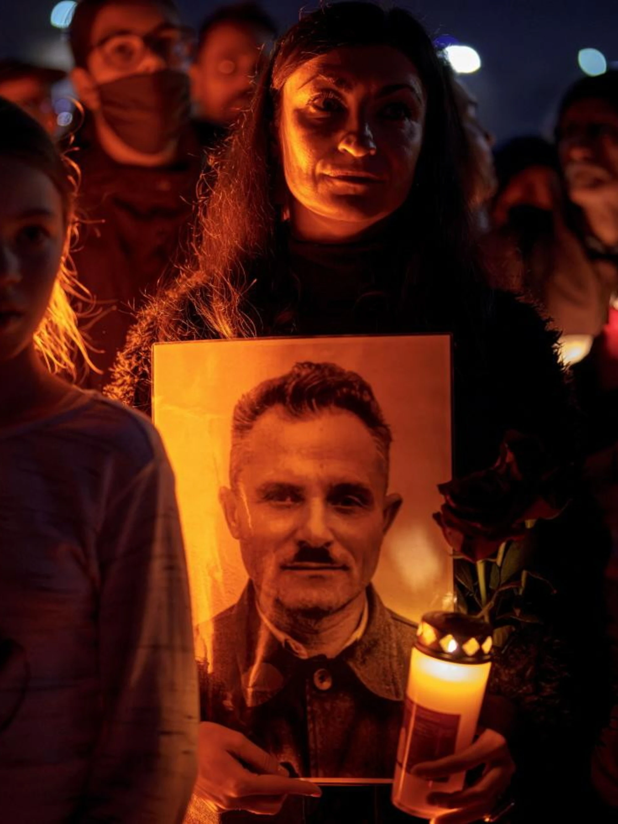 Romania, ufficiale: Georgescu escluso dalle presidenziali, sentenza unanime. L'ira del Cremlino