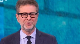 Che tempo che fa, sforbiciata Rai al compenso di Fabio Fazio: le cifre in ballo, i calcoli pazzeschi del "Sole 24 Ore"
