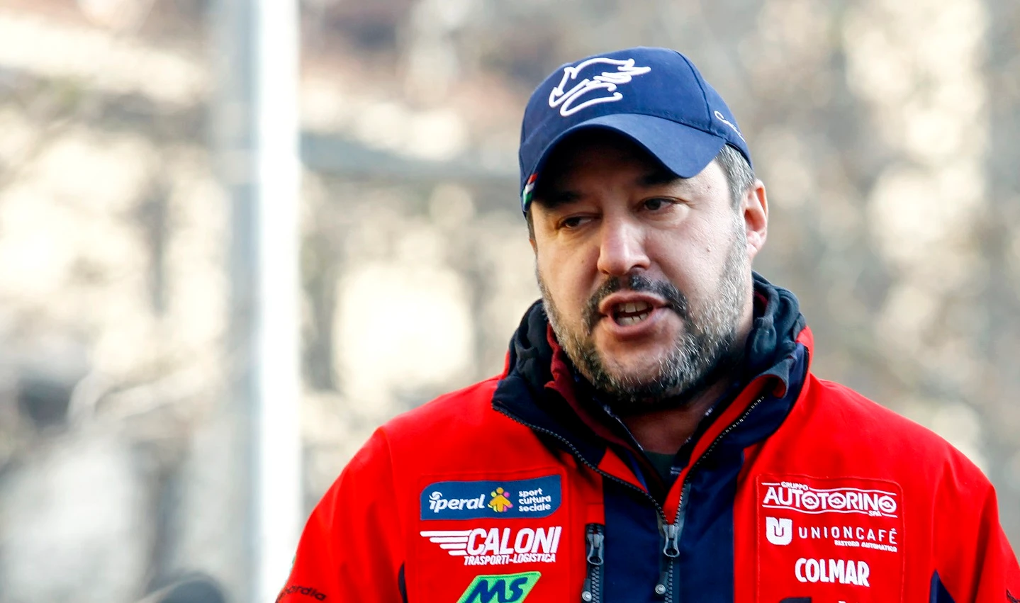 Sea Watch, Matteo Salvini smaschera i vescovi: "Prendete voi gli immigrati? Poi..."