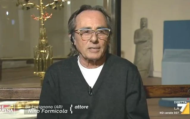 Non è l'arena, Nino Formicola da Massimo Giletti: "Una donna di potere mi ha schiaffato contro il muro"