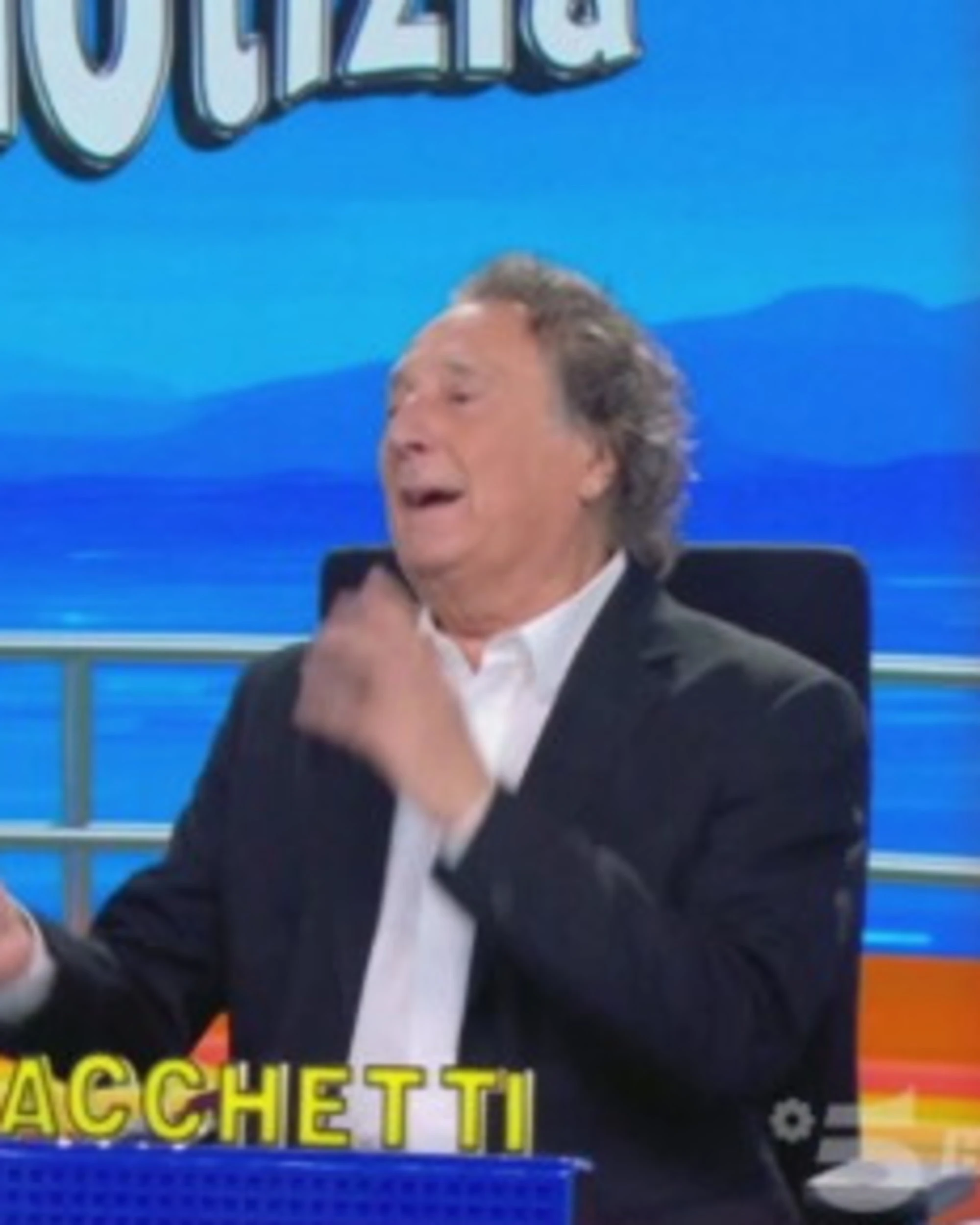 Enzo Iacchetti, dalla Rai la "proposta indecente" per tradire Ezio Greggio