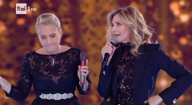 Lorella Cuccarini, trionfo sovranista: "Paradisi fiscali", l'accusa con cui fa a pezzi Heather Parisi