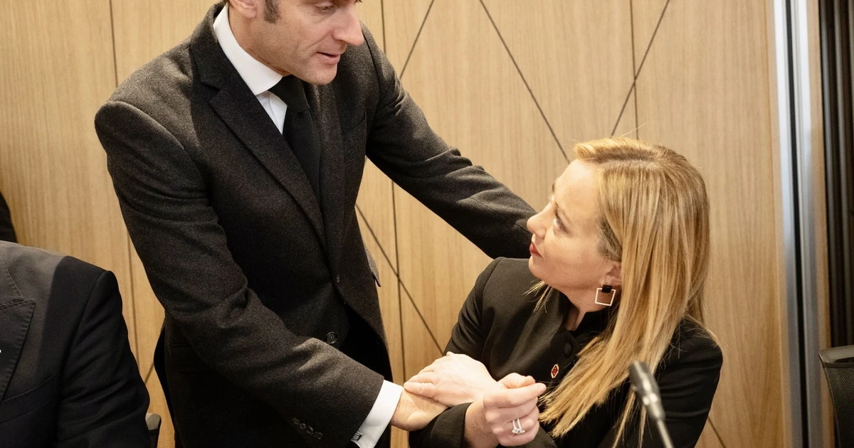 Meloni a Parigi da Macron? "Non si fa così": nuovo gelo, che succede