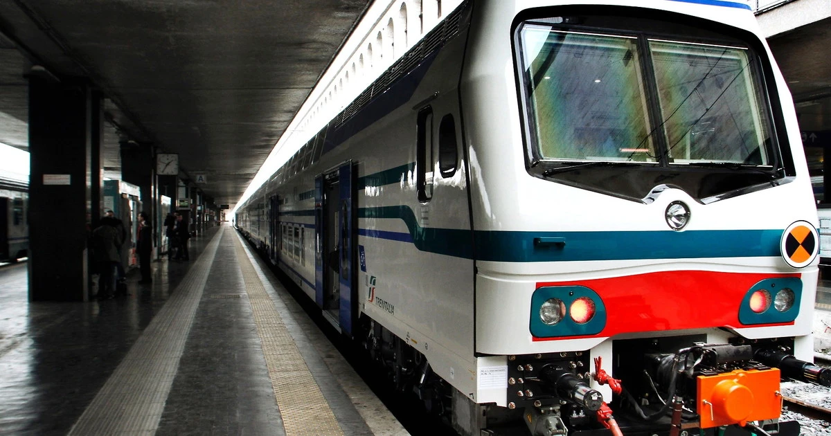 Marocchino si masturba davanti a un bambino, fermato dalla polizia con l'accusa di "atti osceni in luogo pubblico"