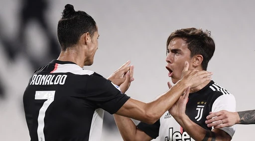 Juventus, tutto nella ripresa: 4-0 al Lecce, con Dybala e Ronaldo è fuga scudetto