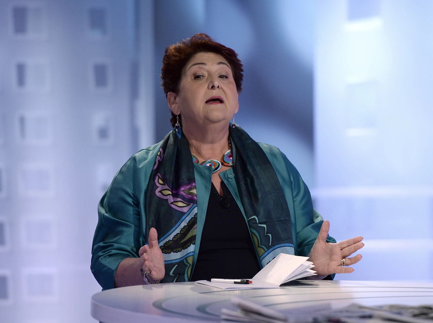 Teresa Bellanova bombarda Pd e Conte: "I penultimatum di Zingaretti? Su cosa rischia di cadere il governo"