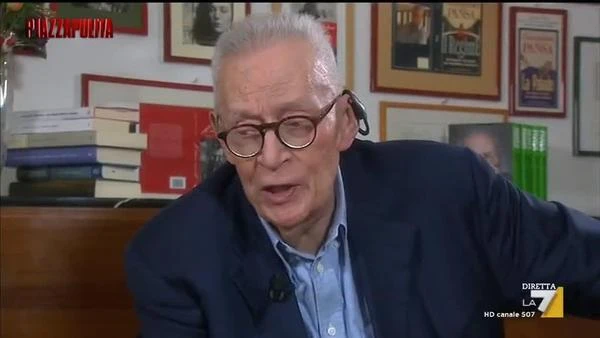 Piazza Pulita, Giampaolo Pansa scatenato contro Alessandro Di Battista: "Ignorante, non capisce un ca***"