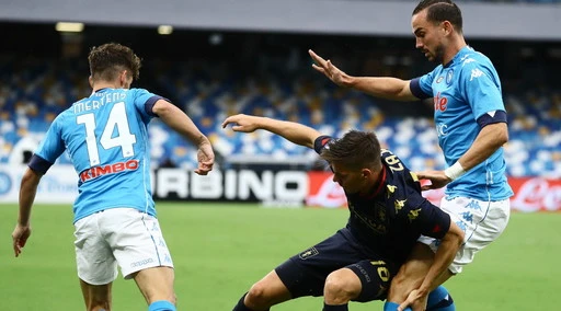Coronavirus, la Serie A va avanti, il Genoa no: allenamenti saltati, la gara col Torino rinviata