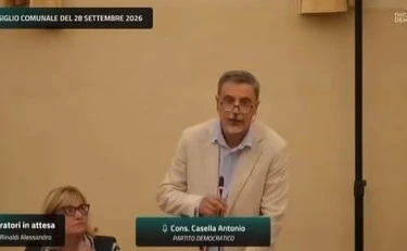 "Chi vi vota è feccia": esplode il caso su questo video, furia di Fdi
