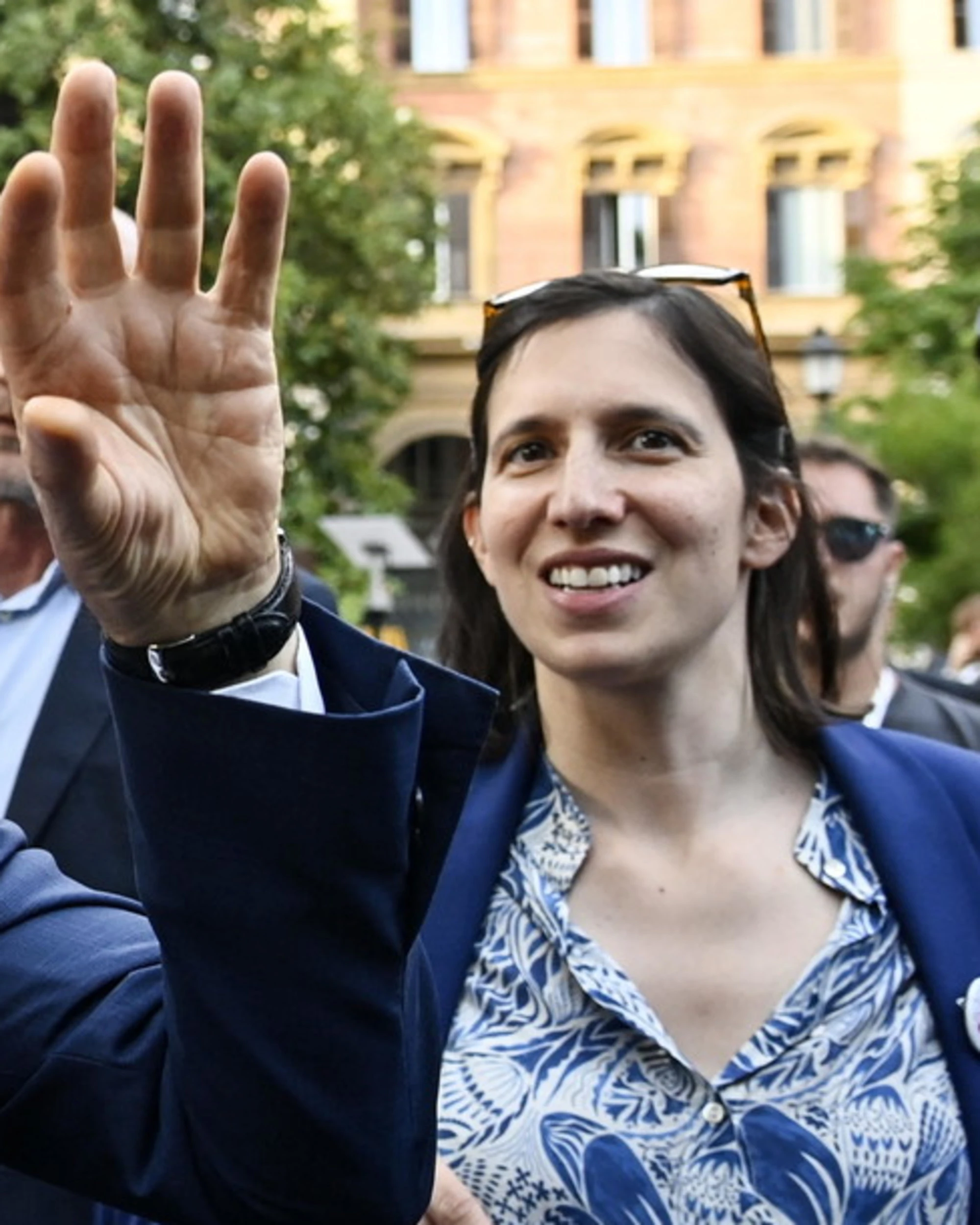 Il Pd diventa grillino e il centrodestra chiama Calenda