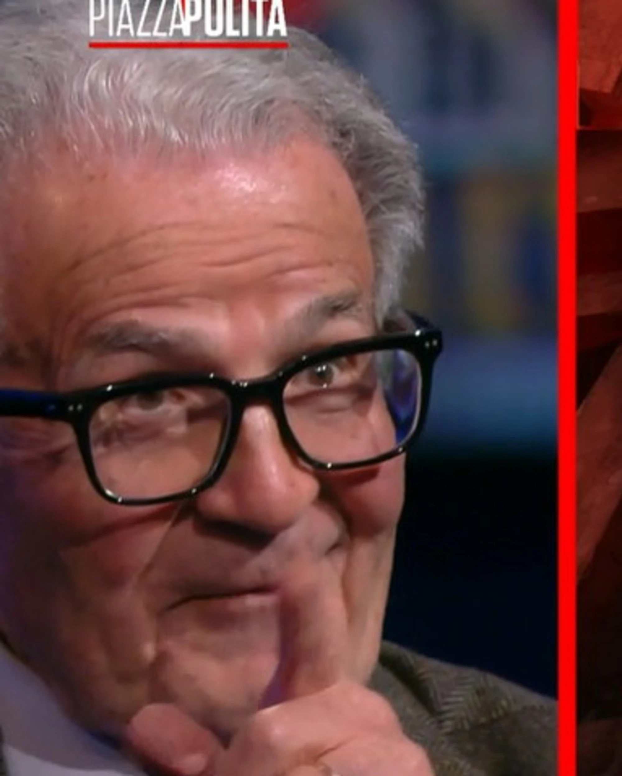 Prodi, dito puntato: "Lei lo crede?", l'ultima vergogna