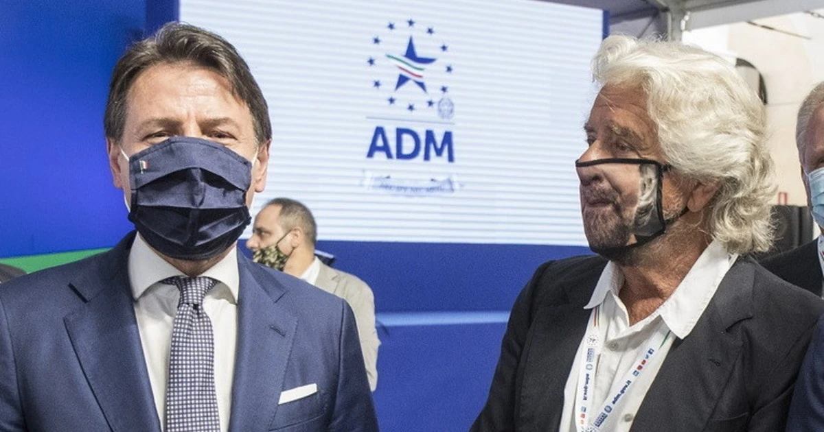 M5s, l'idea dello sciopero contro Davide Casaleggio e Rousseau: la battaglia per i 300 euro mensili