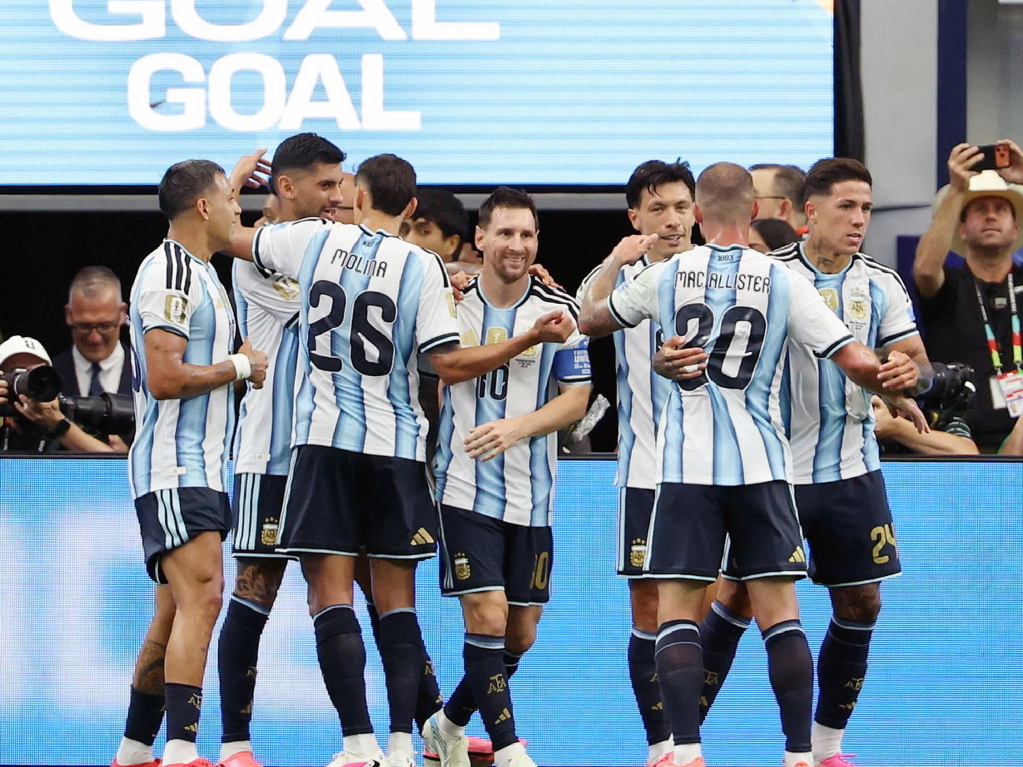Messi è leggenda: 18 volte Leo, nessuno come lui