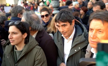 Pd e 5 Stelle volevano che l'Italia salvasse il terrorista Khamenei