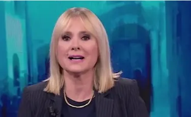 549x245