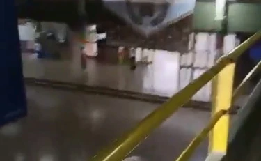 Argentina, 15enne apre il fuoco a scuola: bilancio drammatico, il video-choc