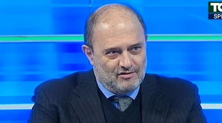 Franco Bechis contro Domenico Arcuri: "Errore nel bando per i vaccinatori, manca il compenso"