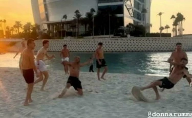 Jannik Sinner, la foto alla Aldo, Giovanni e Giacomo? Fa impazzire gli italiani