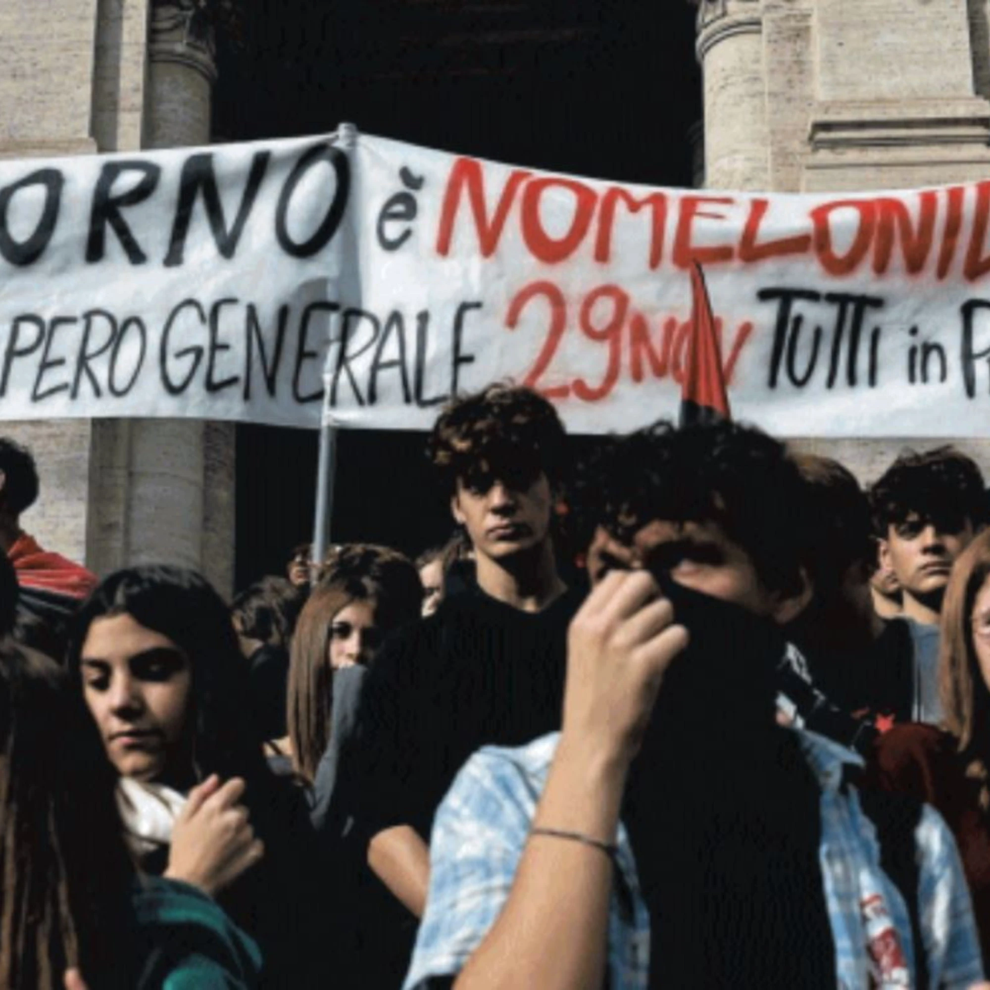 Da fasciosfera a capocrazia: le parole usate per inventare allarmi