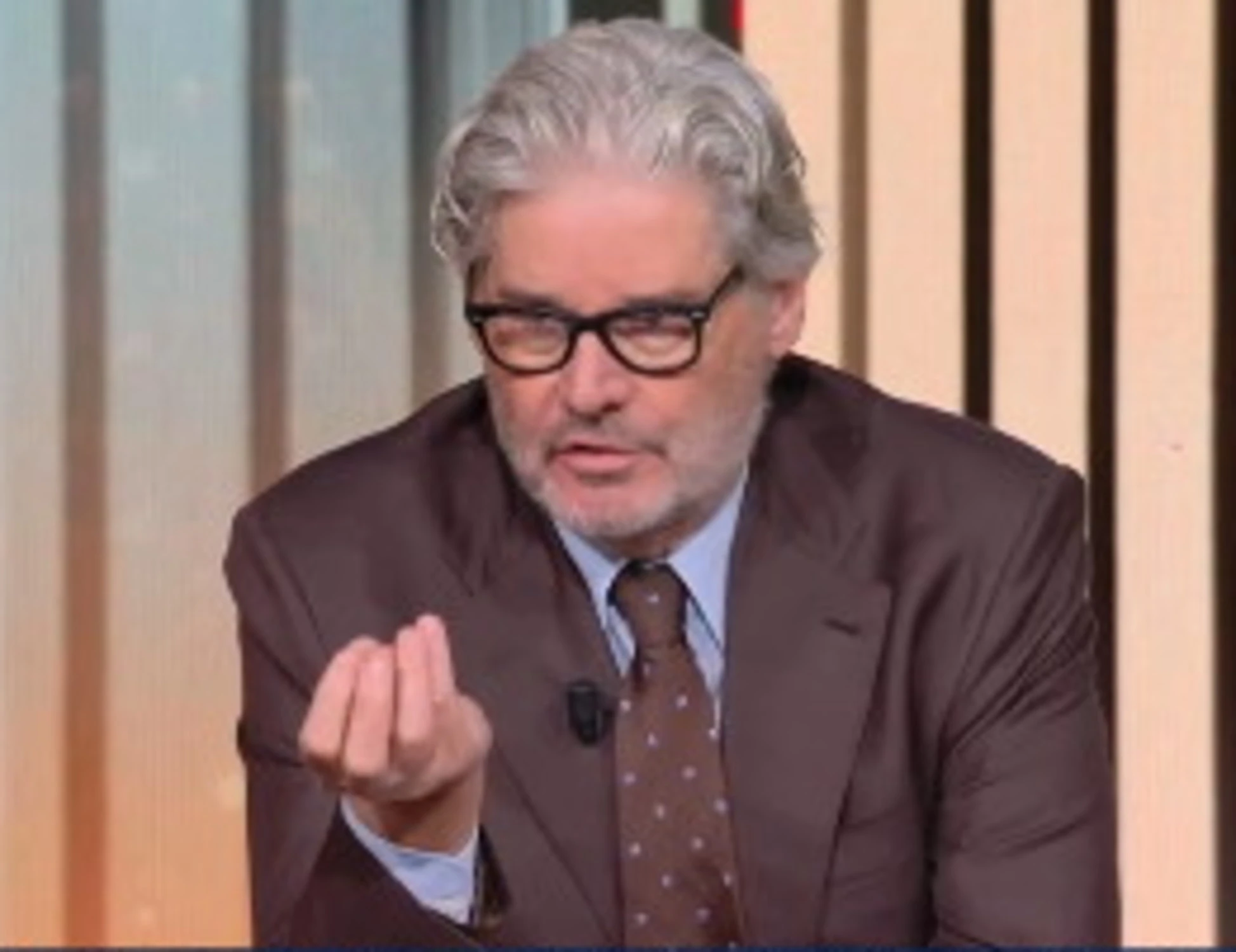 Paolo Del Debbio azzera Francesca Albanese: "Cosa si aspetta, i Ferraro Rocher?"