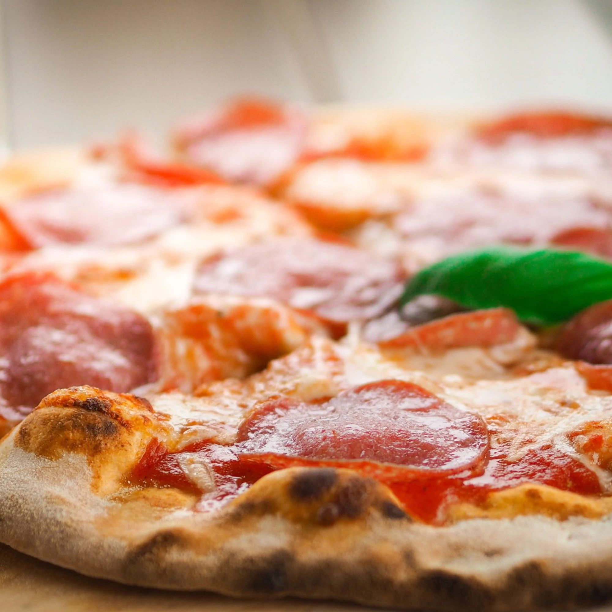 Trattoria Anna, una triste storia di amore e pizze