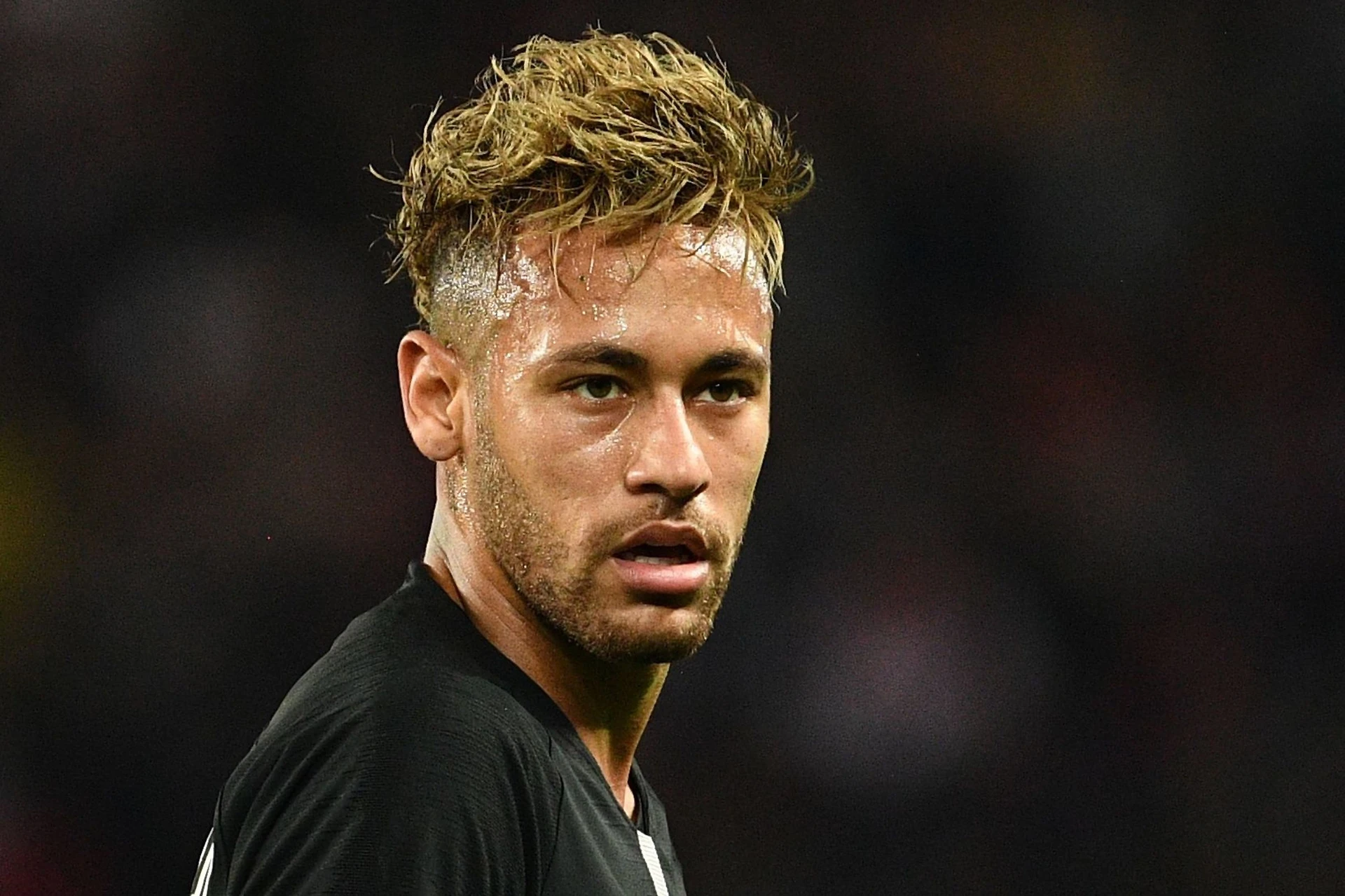 Neymar, addio al Paris Saint Germain: lotta a due tra Barcellona e Real Madrid